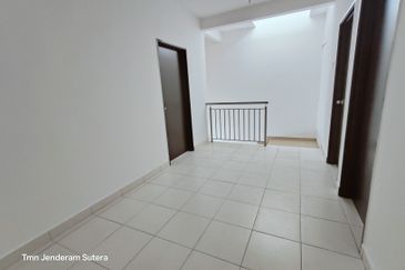 Taman Jenderam Sutera *