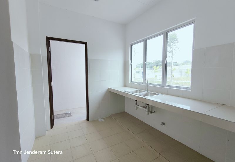 Taman Jenderam Sutera *