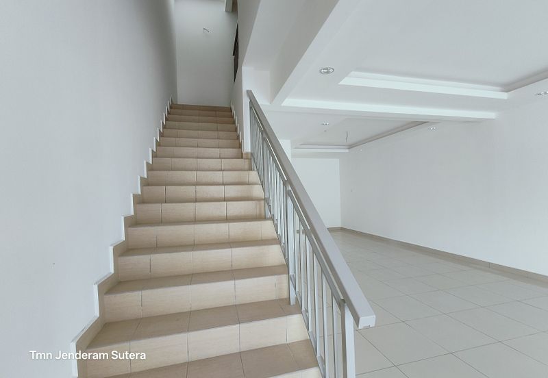 Taman Jenderam Sutera *