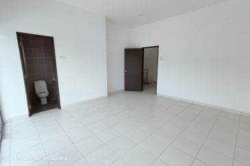 Taman Jenderam Sutera *