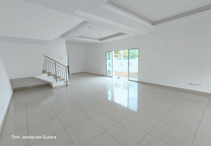 Taman Jenderam Sutera *