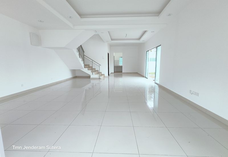 Taman Jenderam Sutera *