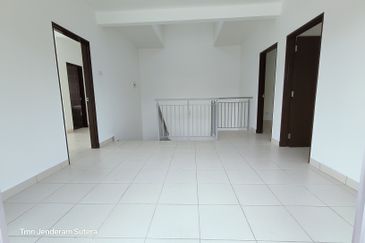 Taman Jenderam Sutera