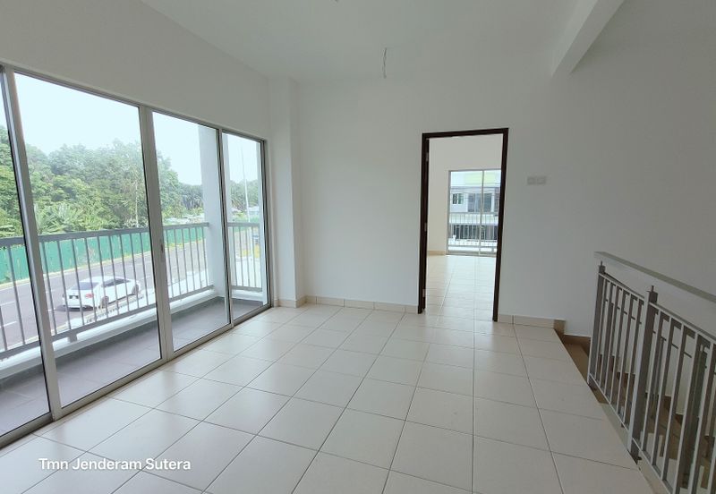 Taman Jenderam Sutera *