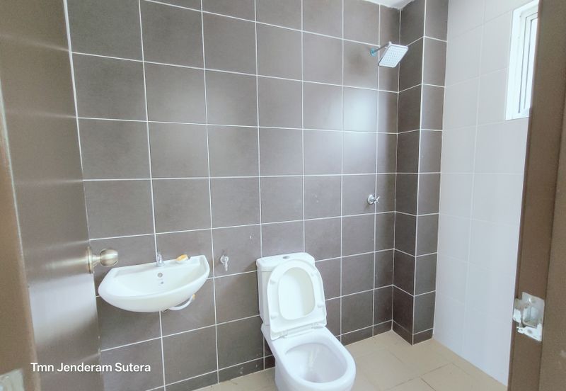 Taman Jenderam Sutera *