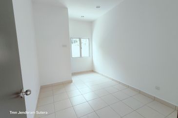 Taman Jenderam Sutera