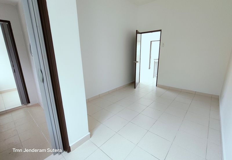 Taman Jenderam Sutera *