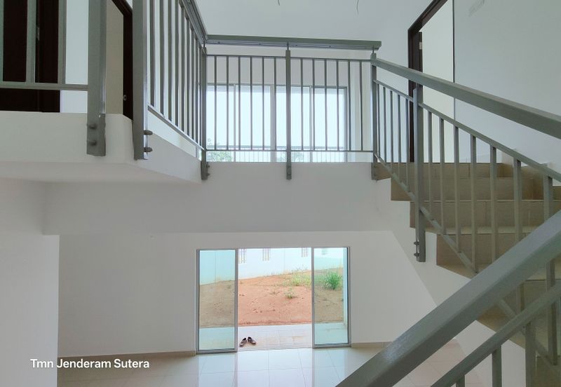 Taman Jenderam Sutera *