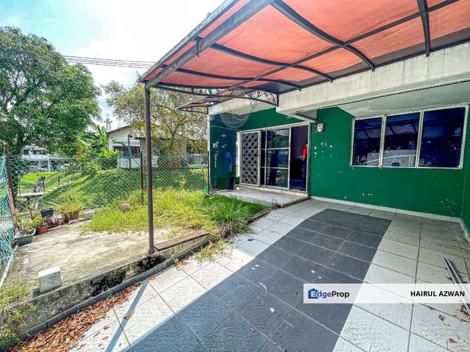 FACING OPEN Taman Seraya, Cheras for Sale 2 STOREY END LOT UNIT, Selangor, Cheras