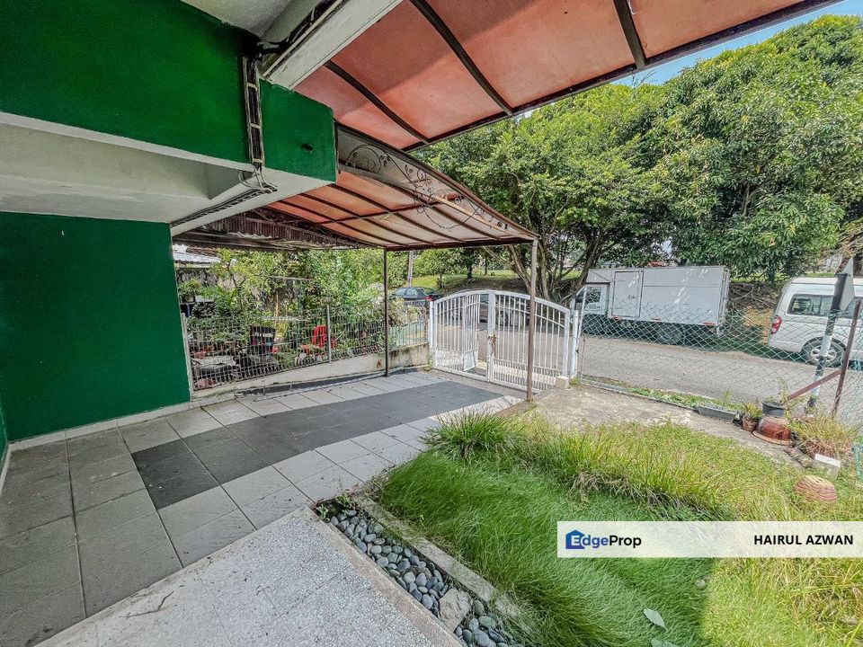 FACING OPEN Taman Seraya, Cheras for Sale 2 STOREY END LOT UNIT, Selangor, Cheras
