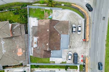 Section 13 (Seksyen 13)