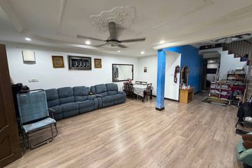 Taman Fairuza, Ampang Terrace House for Sale | FULLY RENOVATED WITH APPROVAL