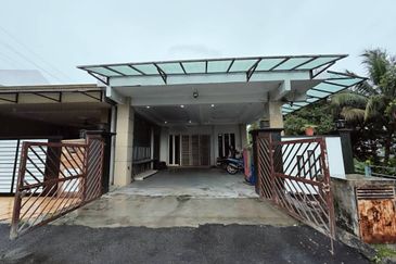 Taman Fairuza, Ampang Terrace House for Sale | FULLY RENOVATED WITH APPROVAL