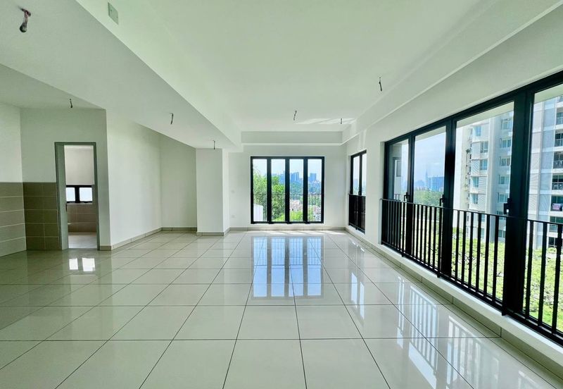 East 57 (Residensi Laman Timur)