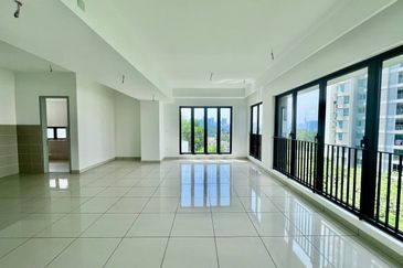 East 57 (Residensi Laman Timur)