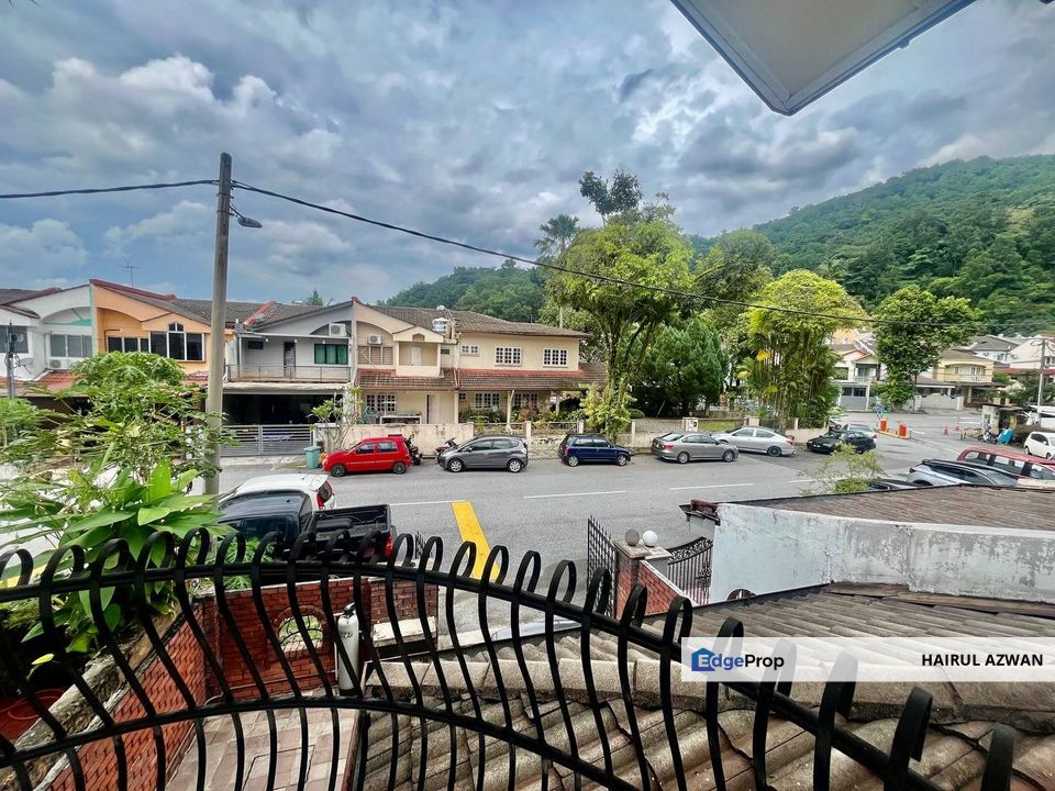 Wangsa Maju Seksyen 5, Wangsa Maju Terrace House for Sale | 2 STOREY, GATED AND GUARDED, KITCHEN EXTENDED, Kuala Lumpur, Wangsa Maju