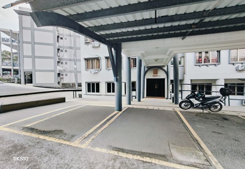 Sri Kinabalu Condominium