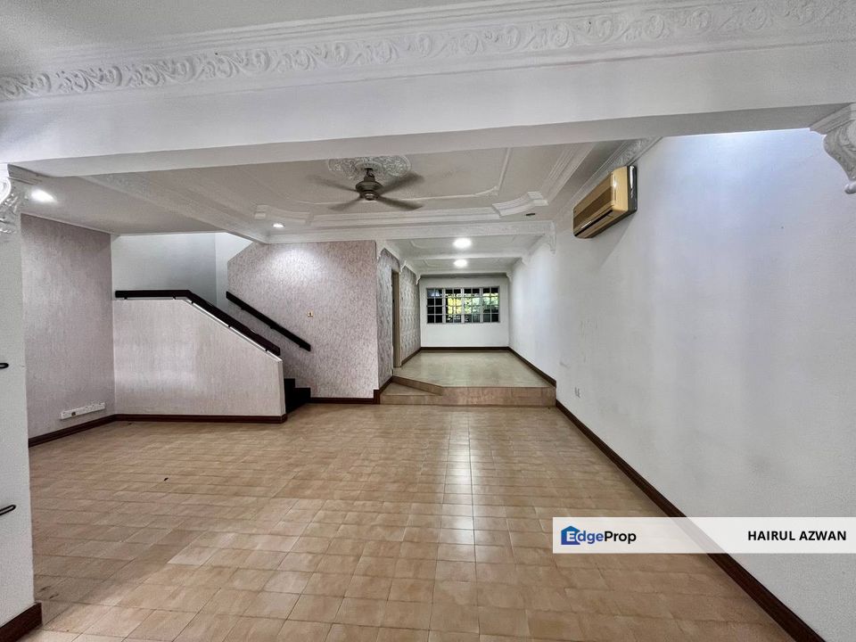 Taman TAR, Ampang Terraced House for Sale | 2 STOREY, FACING OPEN, VERY WELL MAINTAINED, Selangor, Ampang