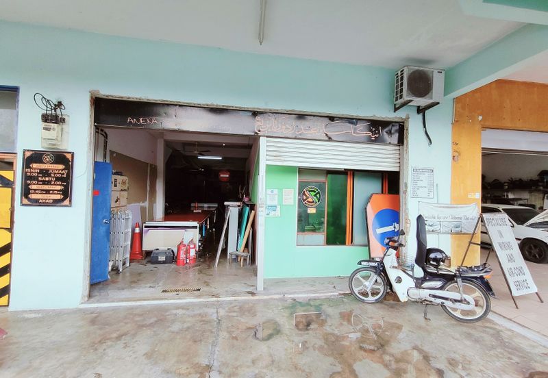 Kosmopleks, Bandar Baru Salak Tinggi