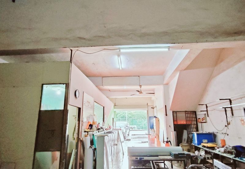 Kosmopleks, Bandar Baru Salak Tinggi