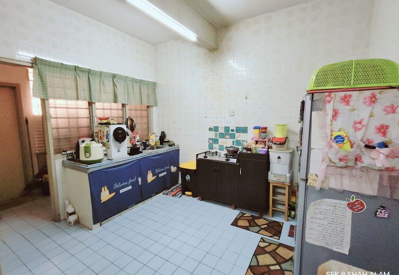 Seksyen 8, Shah Alam