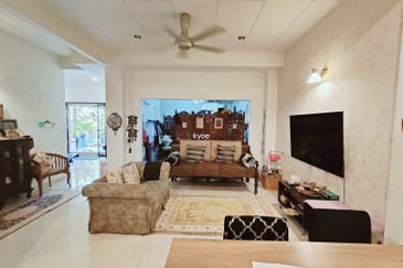 CORNER LOT FREEHOLD | Taman Melawati Jln B, Ampang KL | RENOVATED EXTENDED 