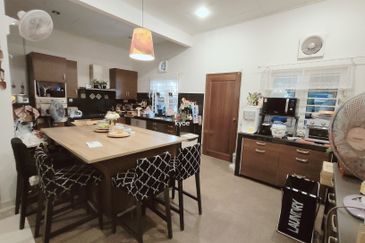 CORNER LOT FREEHOLD | Taman Melawati Jln B, Ampang KL | RENOVATED EXTENDED 