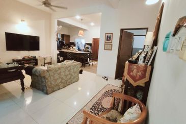 CORNER LOT FREEHOLD | Taman Melawati Jln B, Ampang KL | RENOVATED EXTENDED 