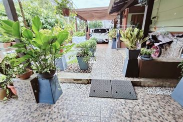CORNER LOT FREEHOLD | Taman Melawati Jln B, Ampang KL | RENOVATED EXTENDED 