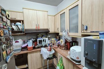 Pangsapuri Mawar Sari