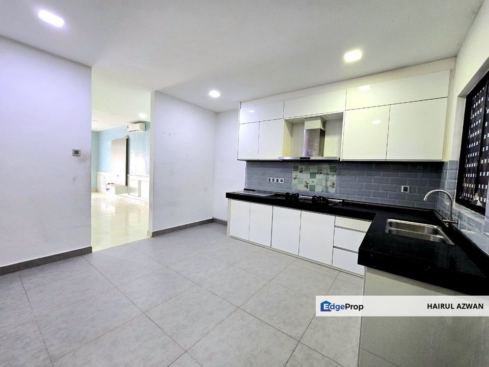 NICE RENOVATED UNIT | Ampang Saujana, Ampang | PEACEFUL GREENERY AREA, Selangor, Ampang