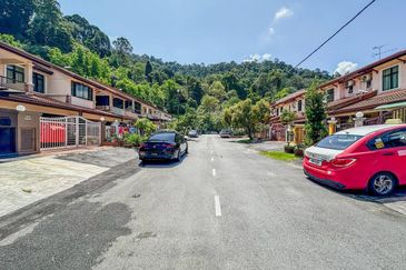 Taman Ampang Saujana