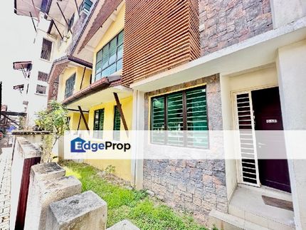 2 Storey Townhouse Avenue 2 Lake Valley Cheras, Selangor, Cheras