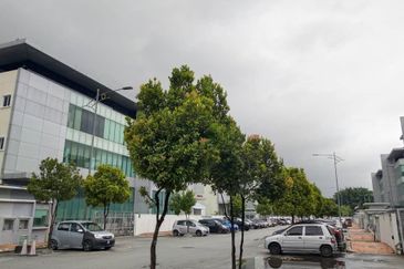 Petaling Jaya Section 51 Semi-D Factory for SALE