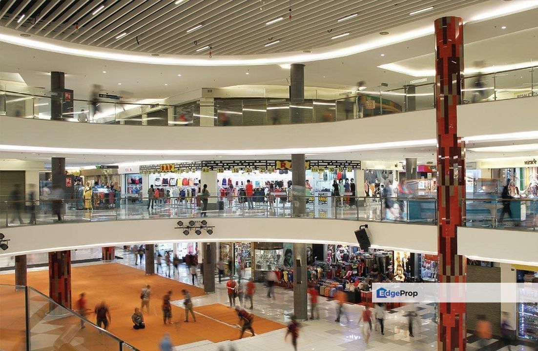The Summit, Subang Jaya, Selangor Retail Shop For SALE, Shopping Mall Next To College, Selangor, Subang Jaya