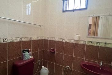 KAMPUNG BARU BUKIT LARANG