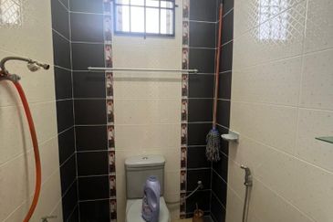 KAMPUNG BARU BUKIT LARANG