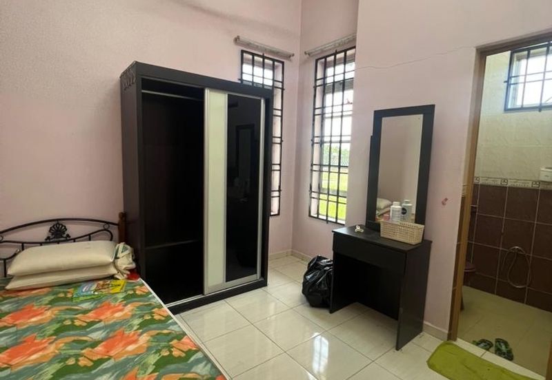 KAMPUNG BARU BUKIT LARANG