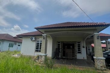 KAMPUNG BARU BUKIT LARANG