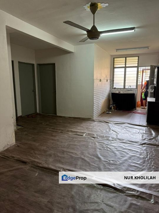 PADANG JAMBU FLAT FOR SALE GROUND FLOOR, Melaka, Melaka Tengah