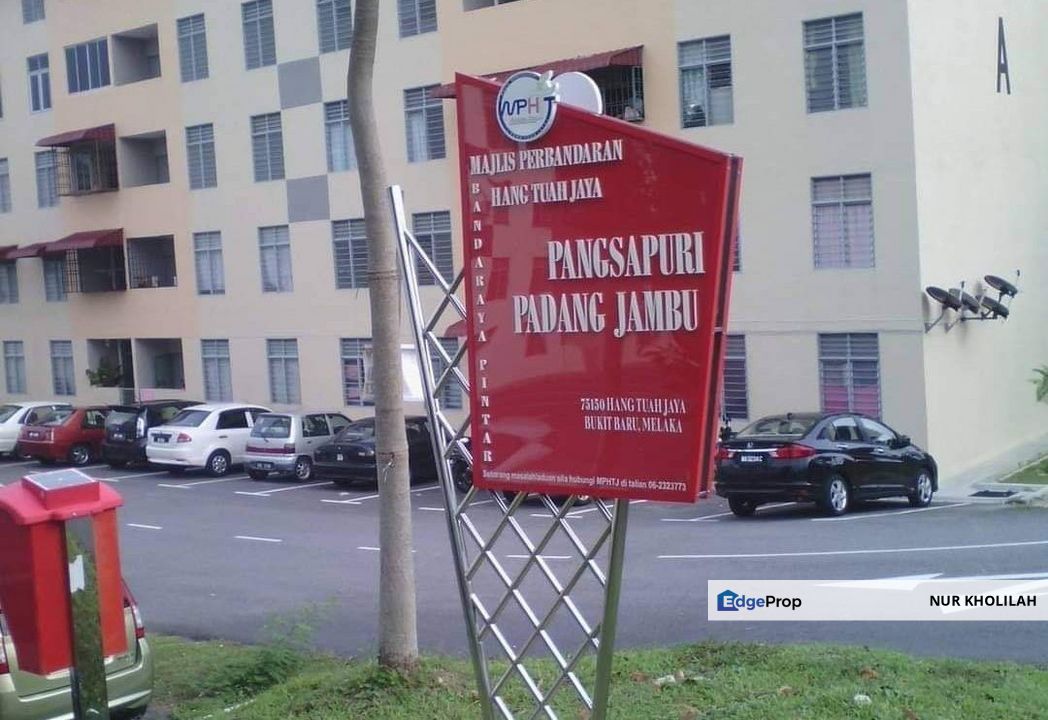 PADANG JAMBU FLAT FOR SALE GROUND FLOOR, Melaka, Melaka Tengah