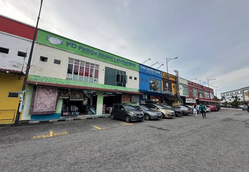 Jalan Kota Fesyen, MITC