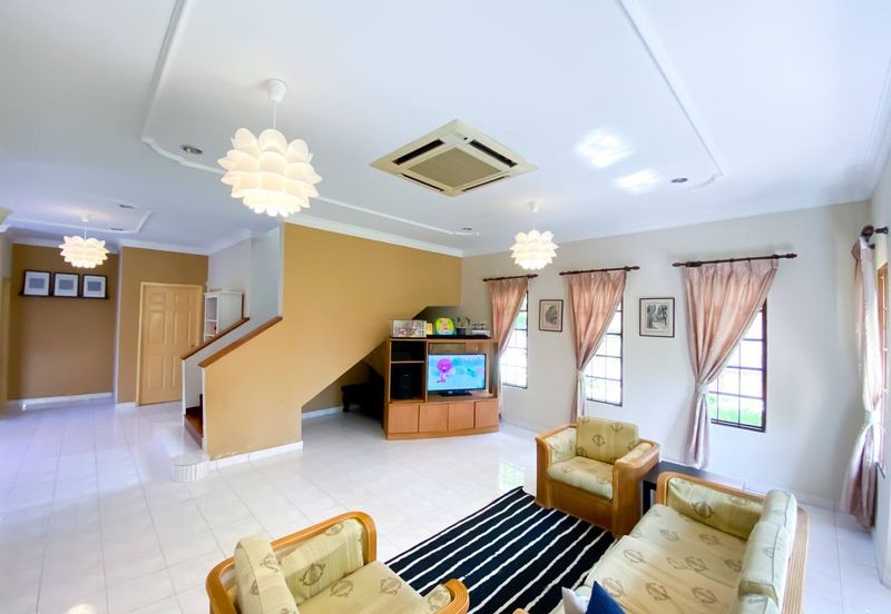 Bandar Tun Hussein Onn