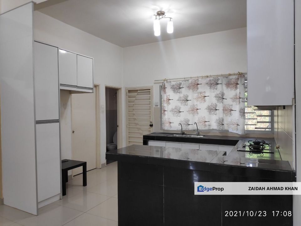 [ Renovated ] Double Storey Semenyih Parkland, Selangor, Semenyih