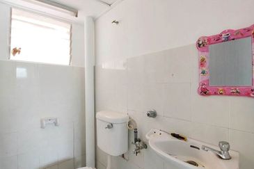 Apartment Mawar, Taman Sutera