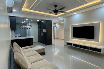 Crescent Park Townvilla