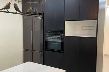 Crescent Park Townvilla