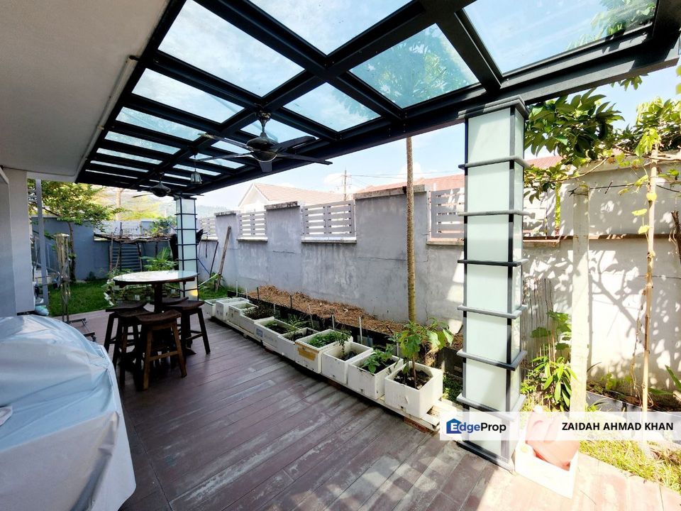 FACING GARDEN 2.5 STOREY BUNGALOW VILLA SAFIRA SAUJANA IMPIAN KAJANG, Selangor, Kajang