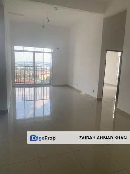 Duplex Condominium For Sale Simfoni 2 Bandar Teknologi Kajang , Selangor, Semenyih