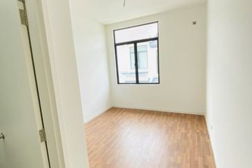 Cradleton @ Eco Majestic